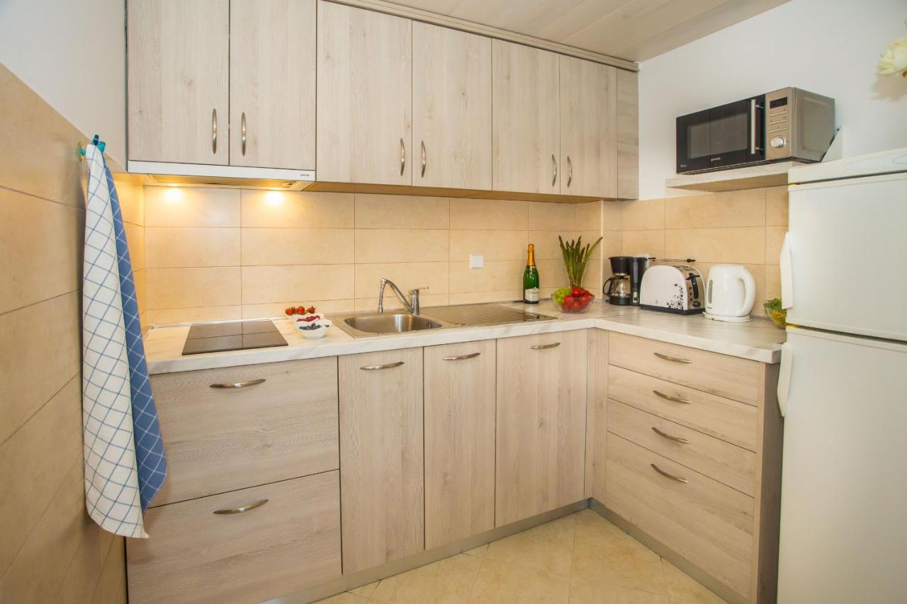 Apartment Dora Near Sea And Center With Private Garage Poreč Extérieur photo