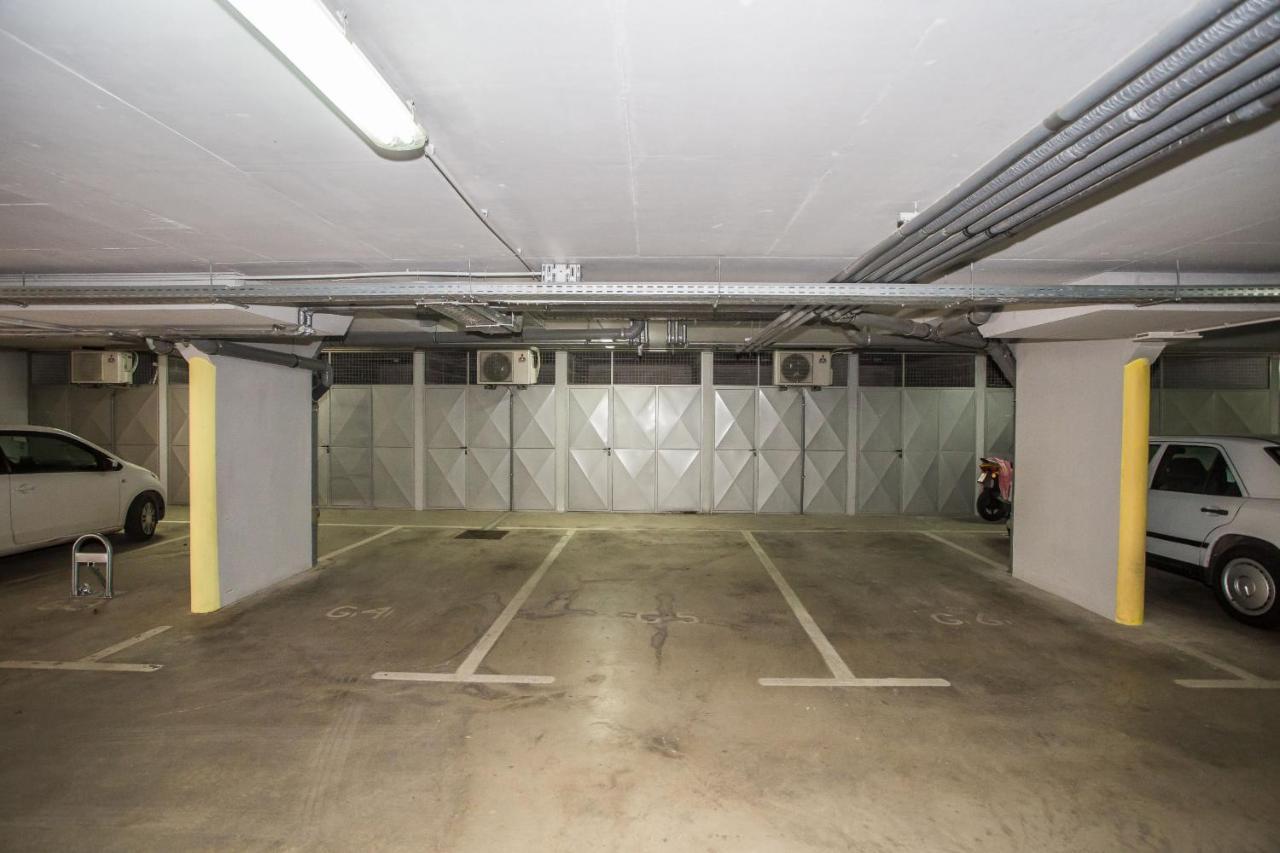 Apartment Dora Near Sea And Center With Private Garage Poreč Extérieur photo